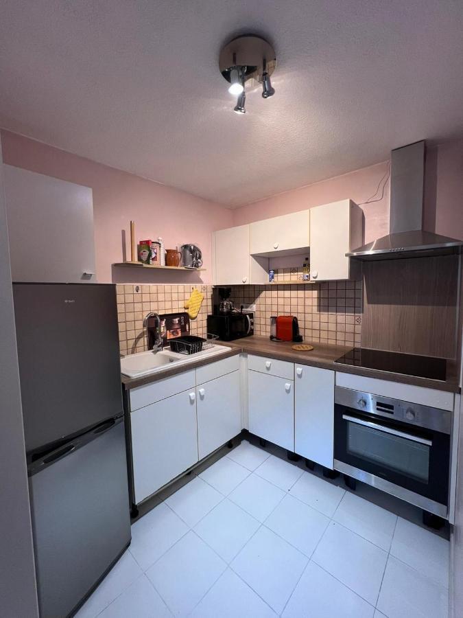 Appartement 2 Pieces Meubles A Juan Les Pins อองทีบส์ ภายนอก รูปภาพ